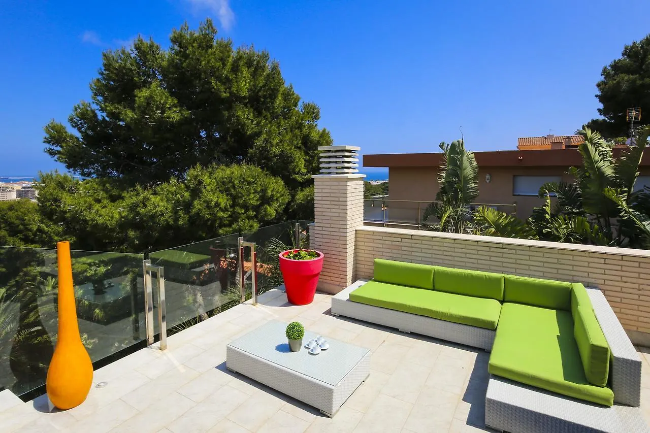Mirador Villa Only Families Planet Costa Dorada 0*, サロウ